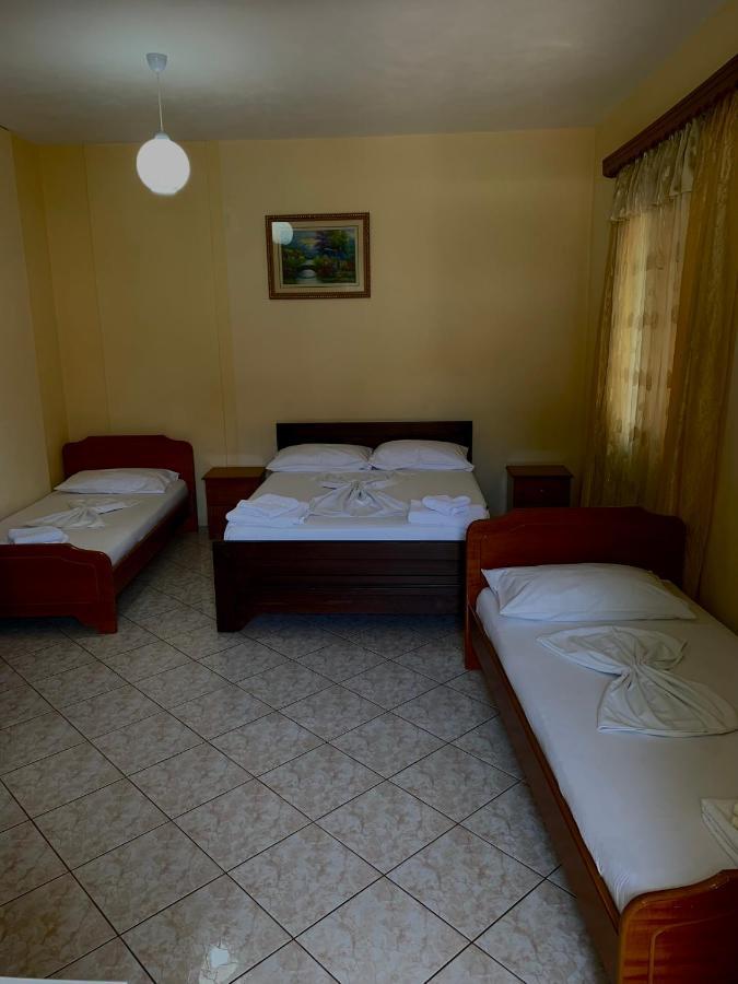 Ava'S Guesthouse Ksamil Luaran gambar